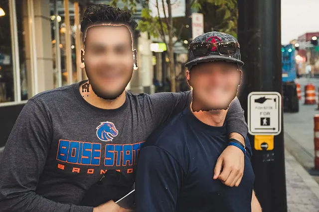 Blurring Faces with YOLO and SAM Models